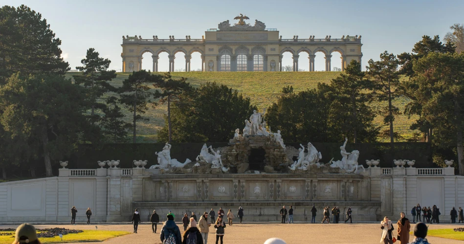 Kunjungan ke Taman Istana Schönbrunn